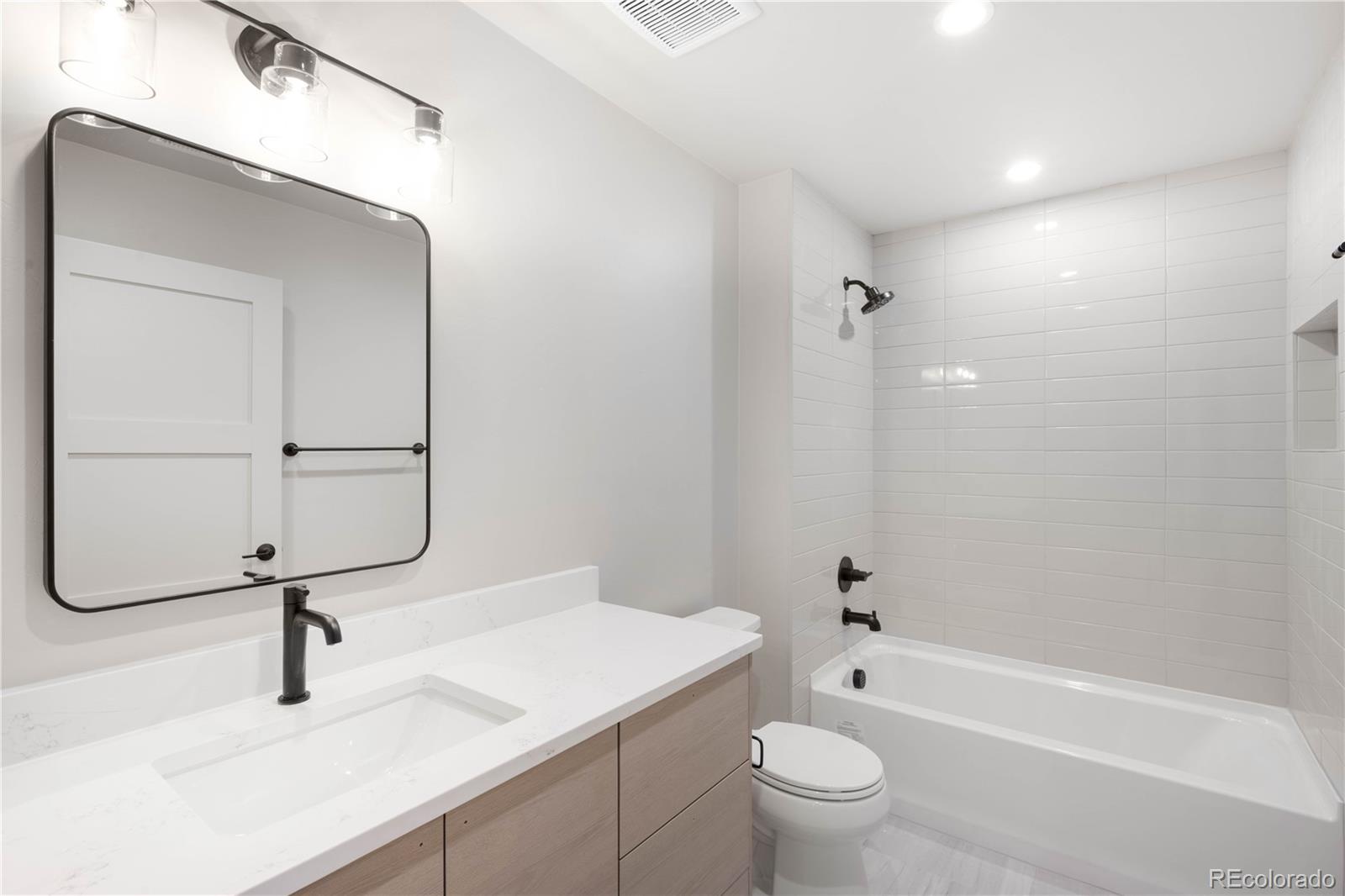 MLS Image #32 for 1571  vrain street,denver, Colorado