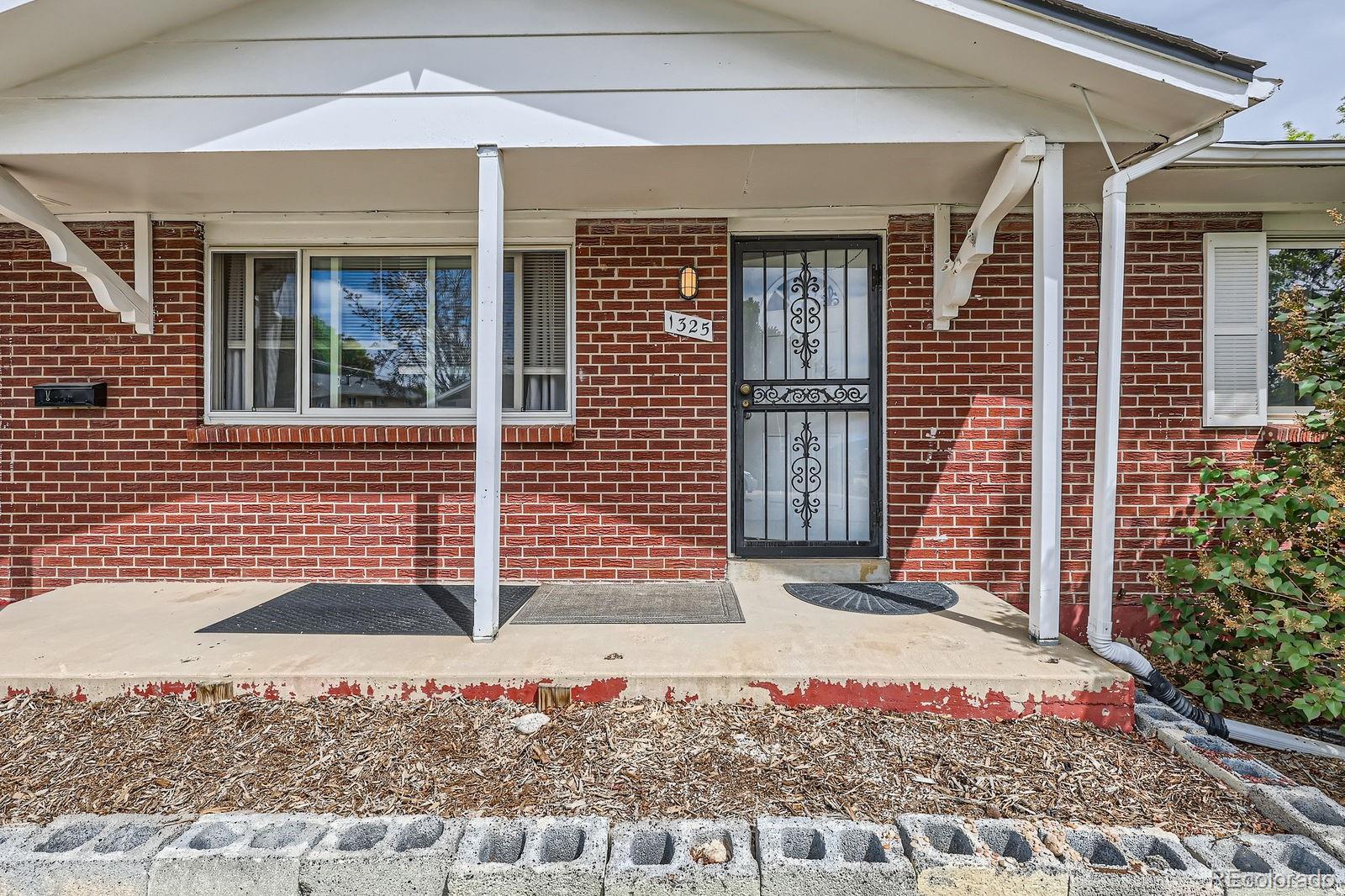 MLS Image #2 for 1325  elder street,denver, Colorado