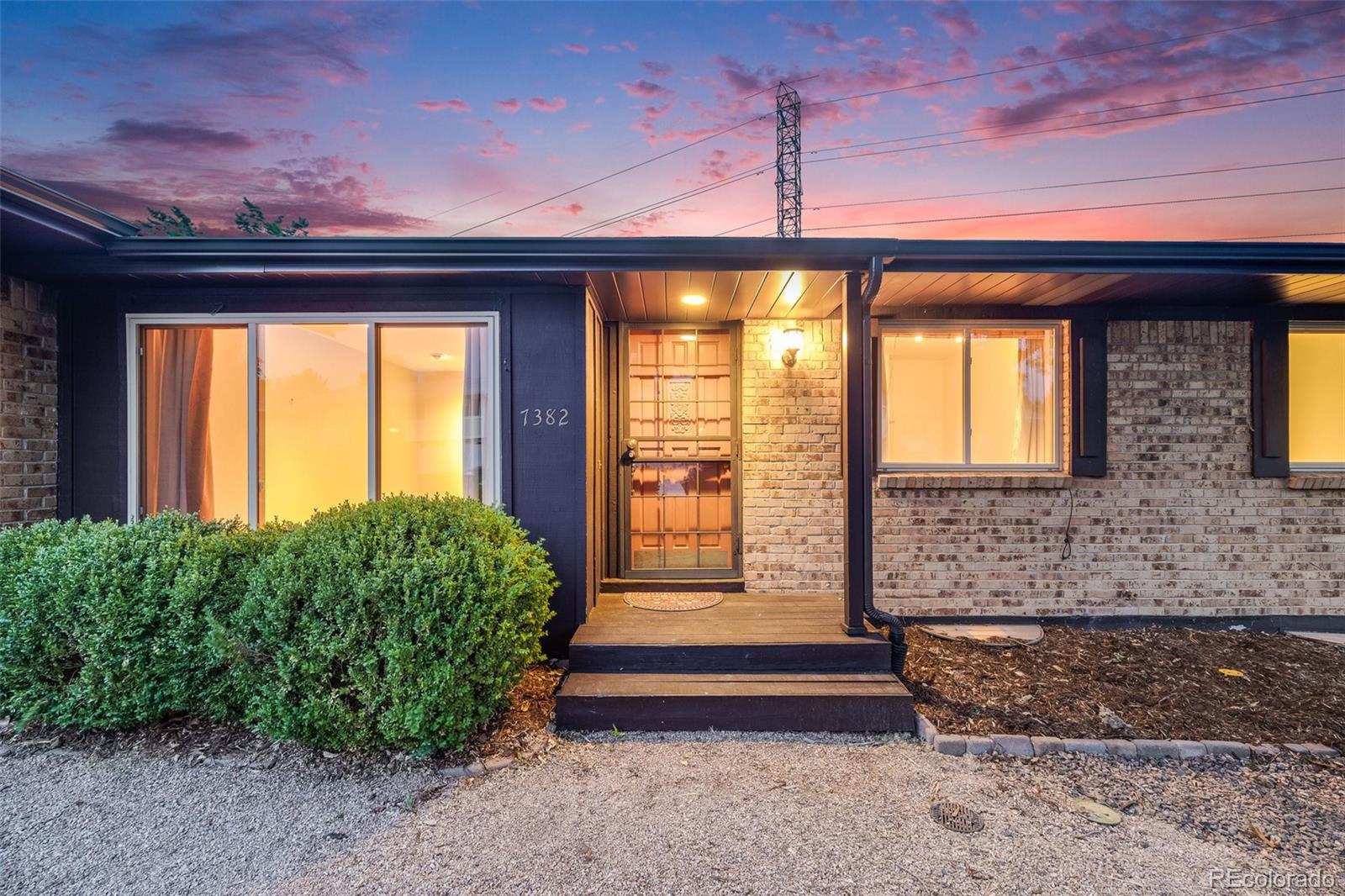 MLS Image #4 for 7382 e bates drive,denver, Colorado