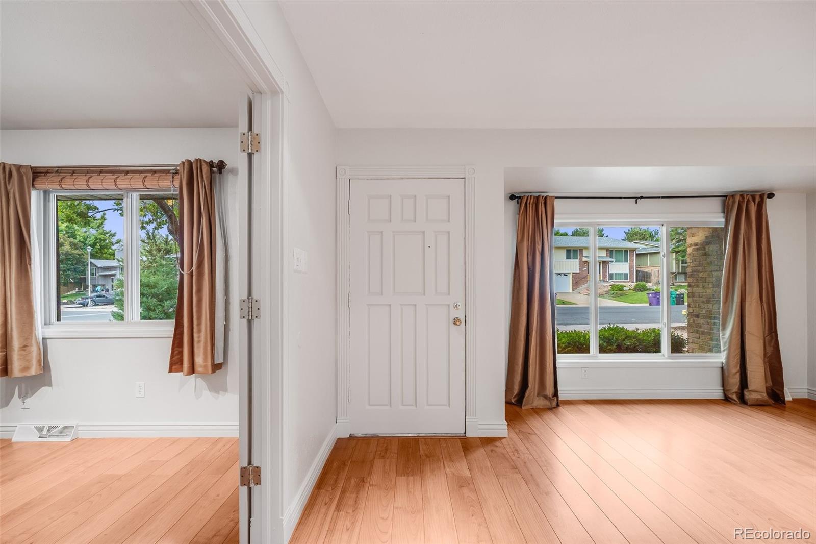 MLS Image #7 for 7382 e bates drive,denver, Colorado