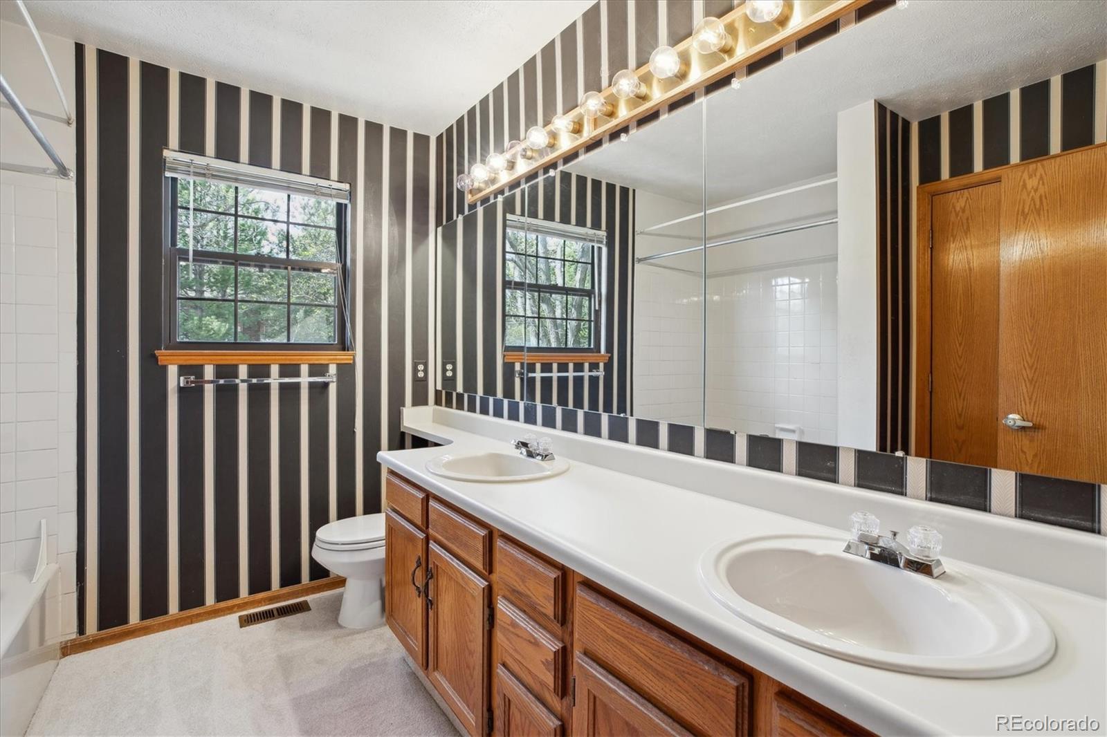 MLS Image #11 for 8095  garrison court,arvada, Colorado