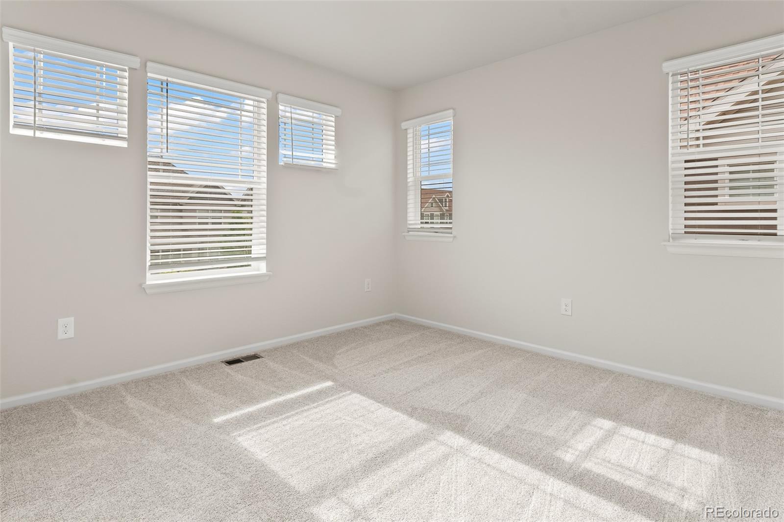 MLS Image #13 for 315  zeppelin way,fort collins, Colorado