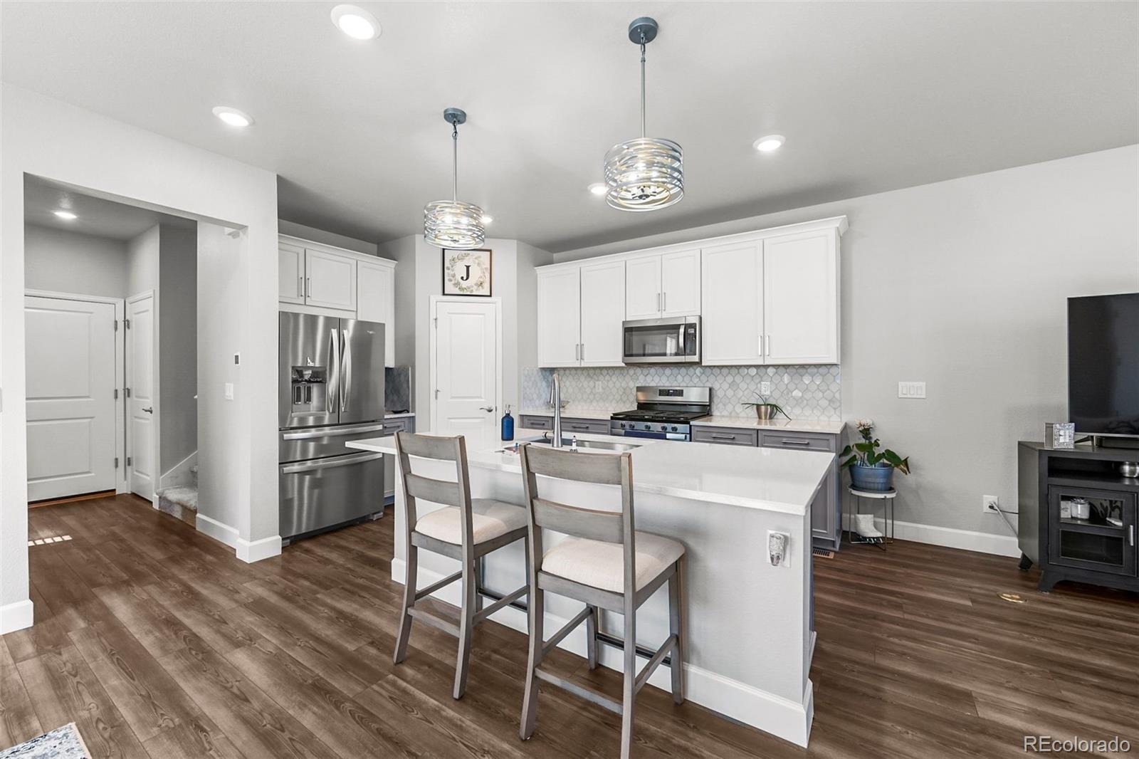 MLS Image #7 for 4581 s kipling circle,denver, Colorado