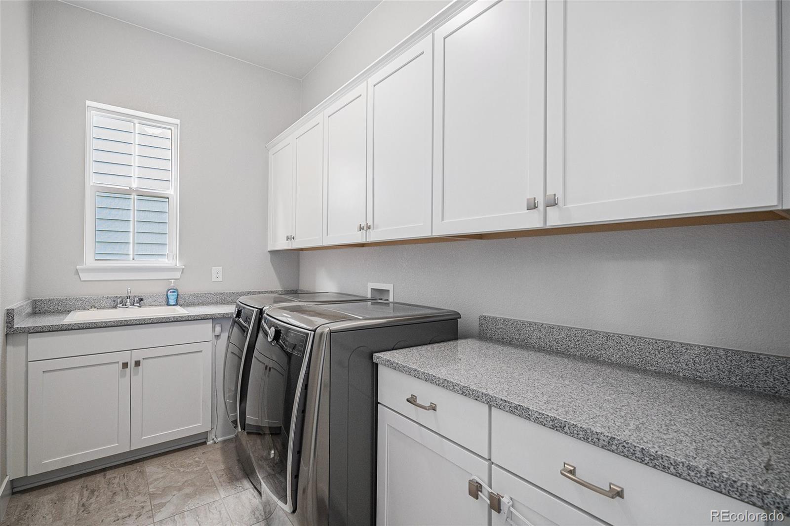 MLS Image #16 for 9380  bear river street,littleton, Colorado
