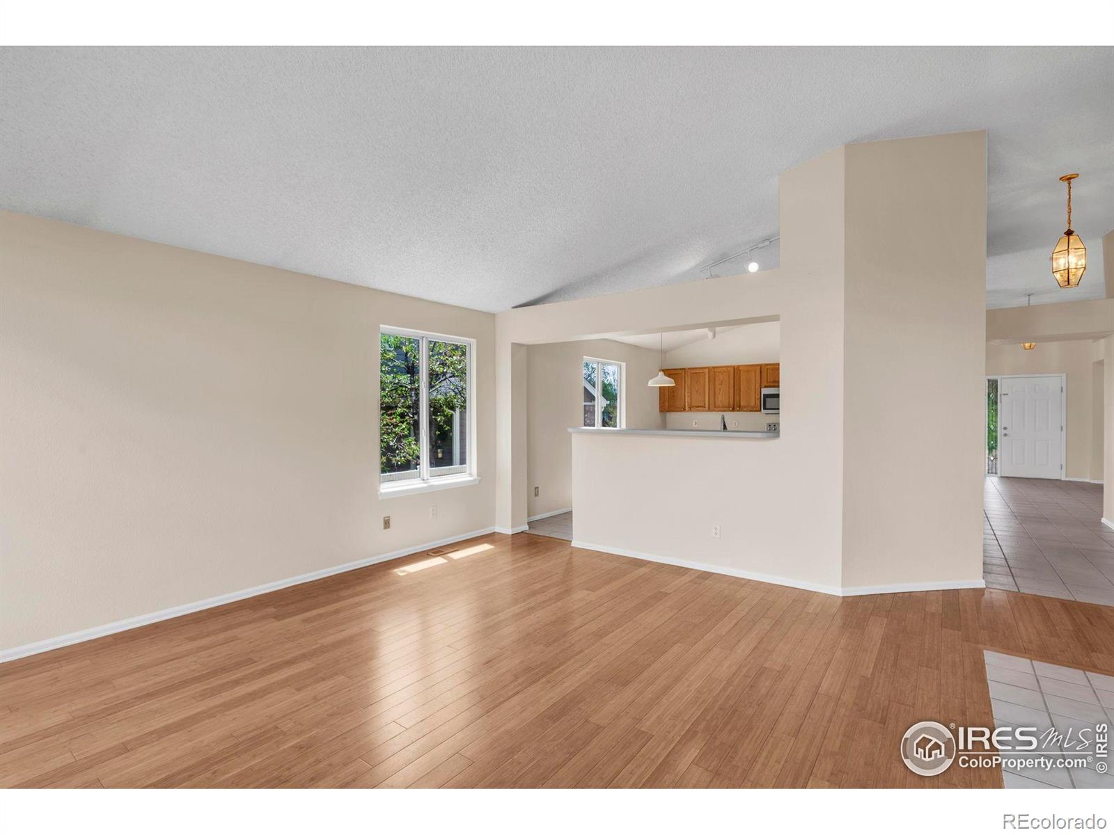 MLS Image #14 for 1606  iris street,broomfield, Colorado