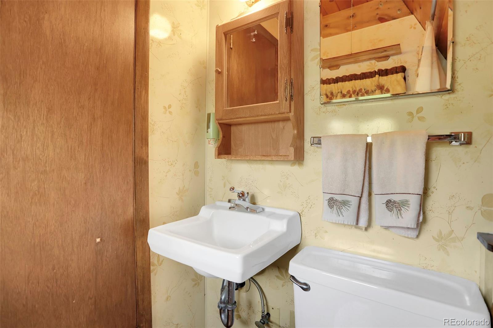 MLS Image #22 for 1121  gcr 2416 ,kremmling, Colorado