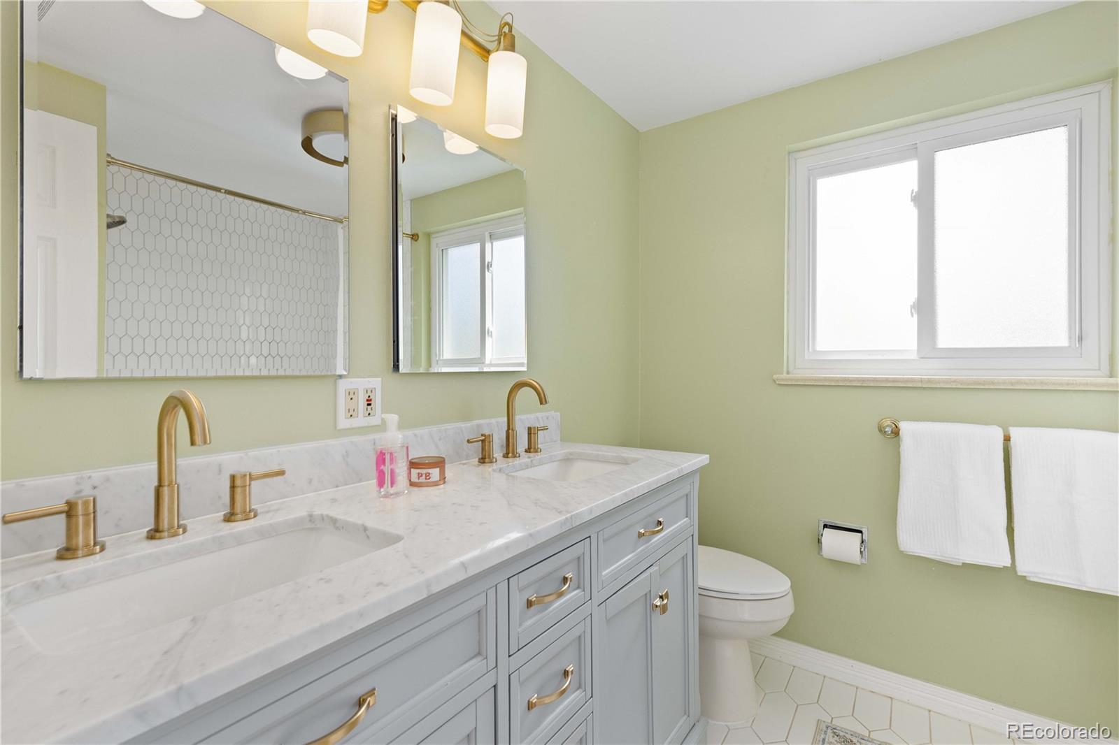 MLS Image #19 for 8390 e davies place,centennial, Colorado