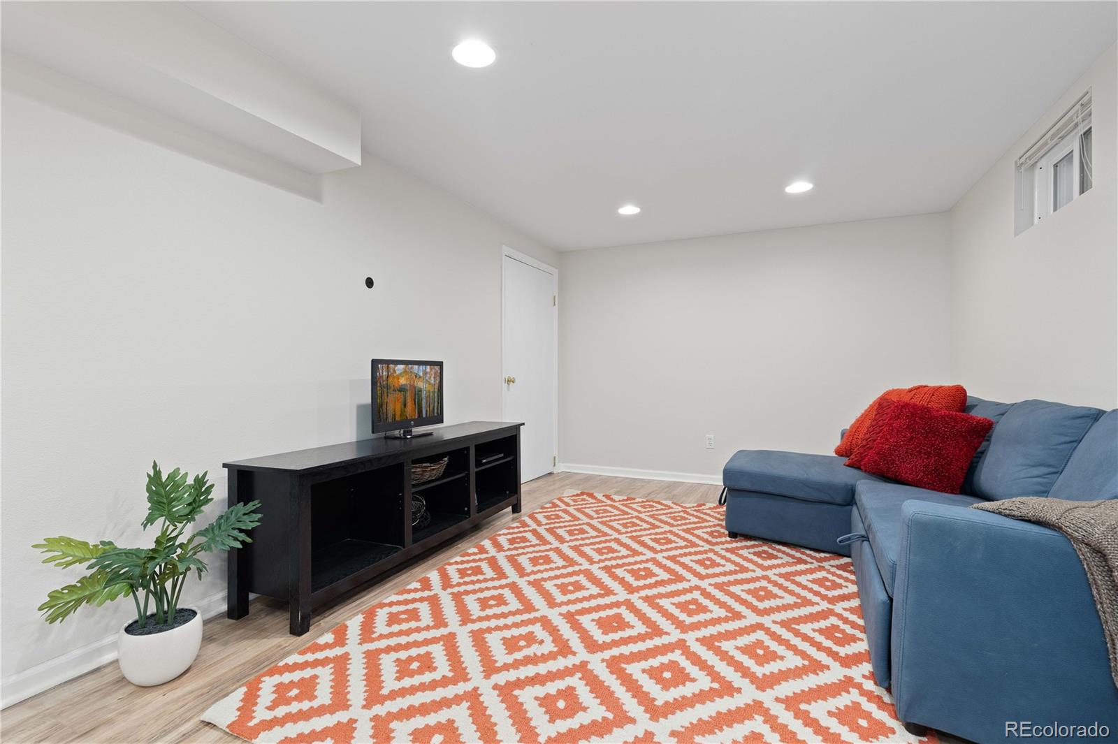 MLS Image #26 for 8390 e davies place,centennial, Colorado