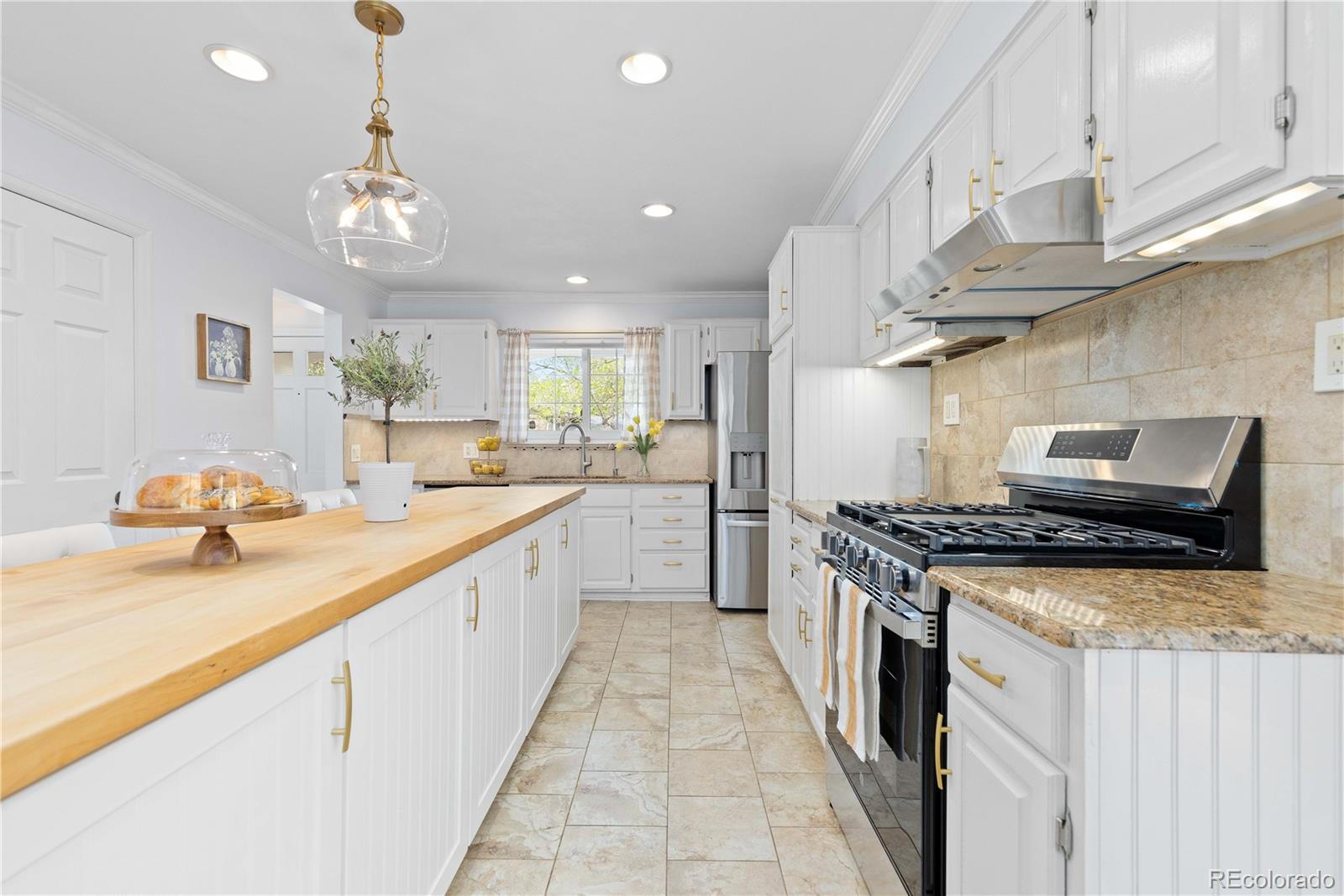 MLS Image #7 for 8390 e davies place,centennial, Colorado