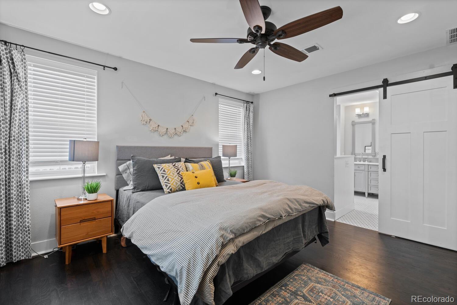 MLS Image #14 for 2385 s marion street,denver, Colorado