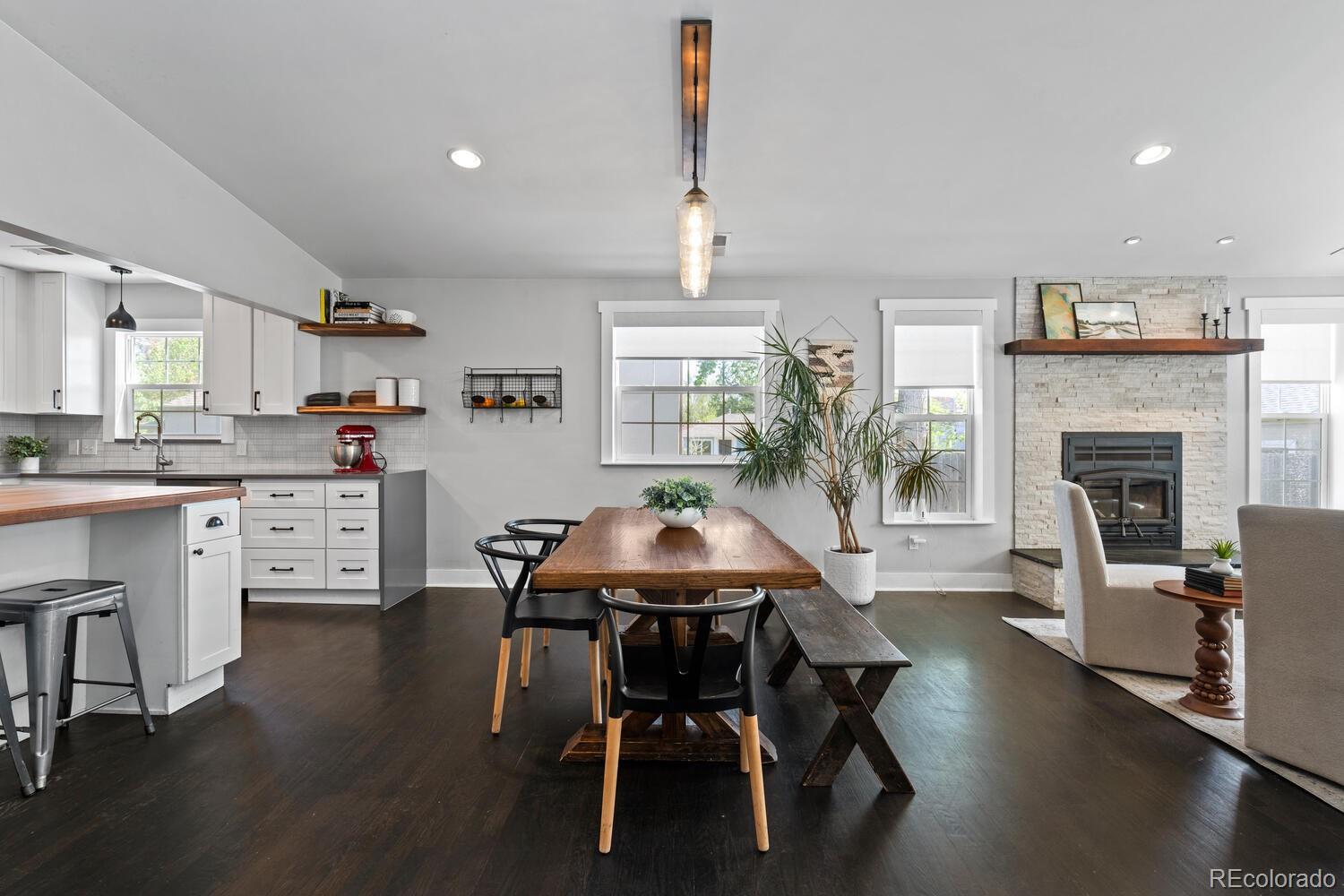 MLS Image #4 for 2385 s marion street,denver, Colorado