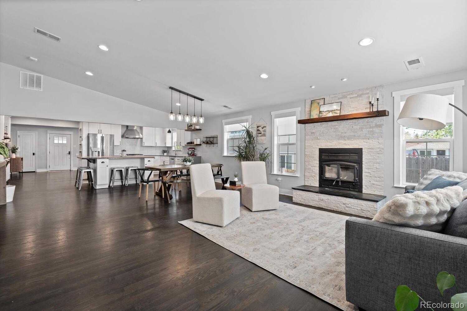 MLS Image #5 for 2385 s marion street,denver, Colorado