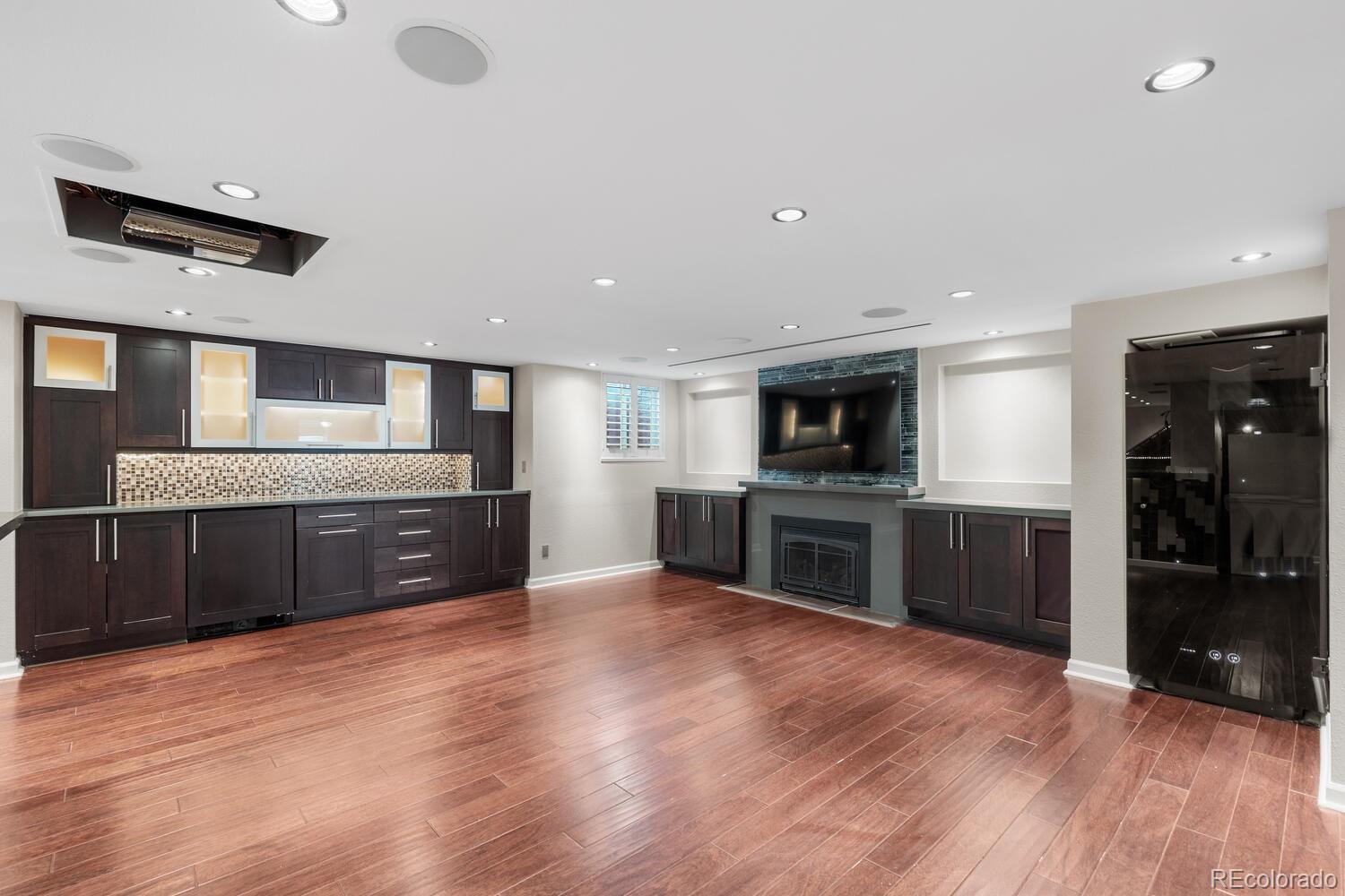 MLS Image #37 for 172 s forest street,denver, Colorado