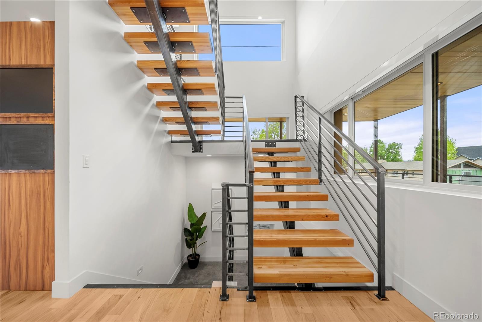 MLS Image #13 for 1490 s vine street,denver, Colorado