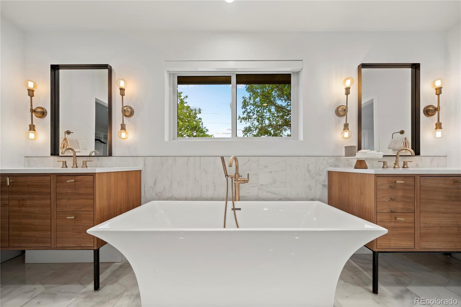 MLS Image #22 for 1490 s vine street,denver, Colorado