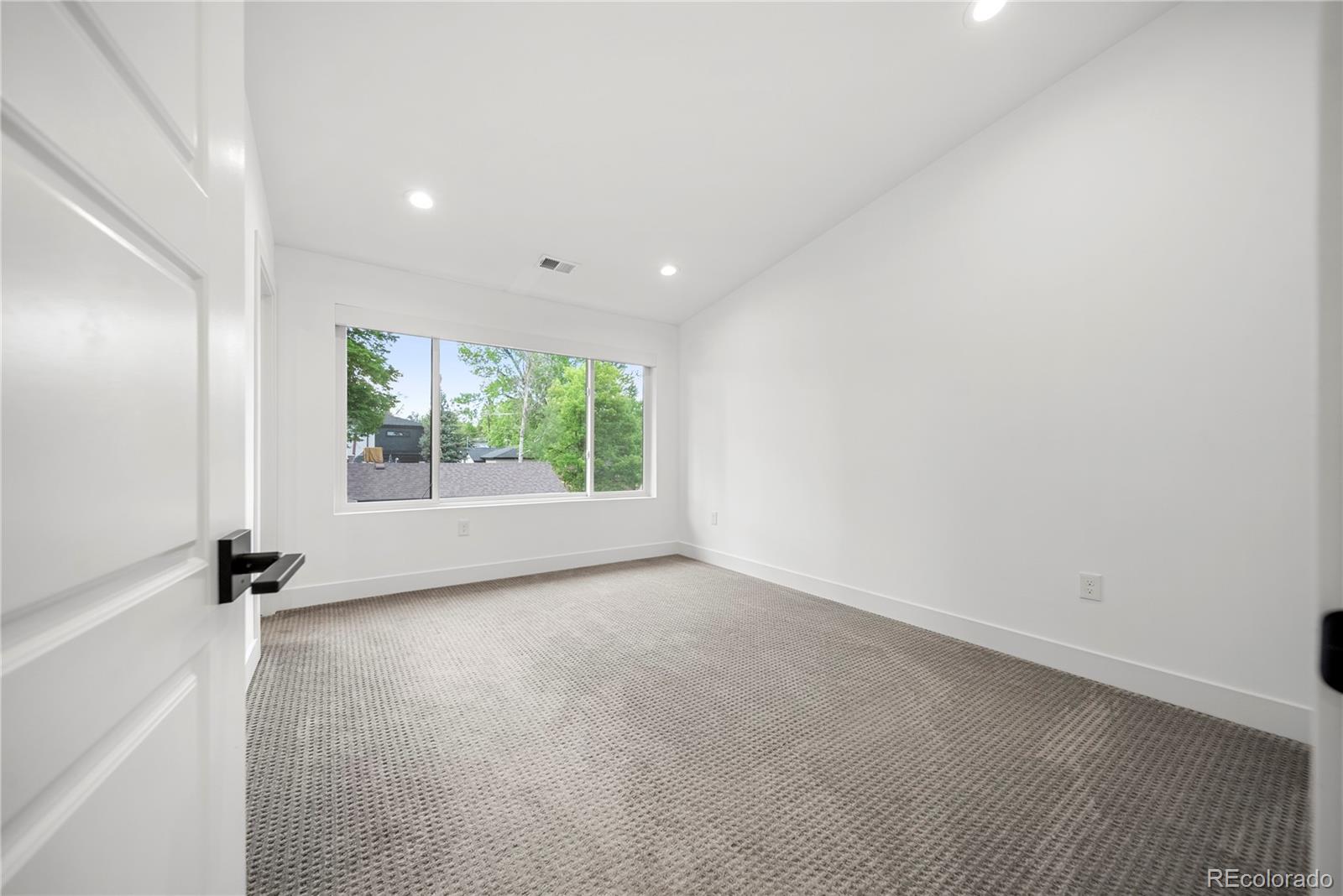 MLS Image #28 for 1490 s vine street,denver, Colorado
