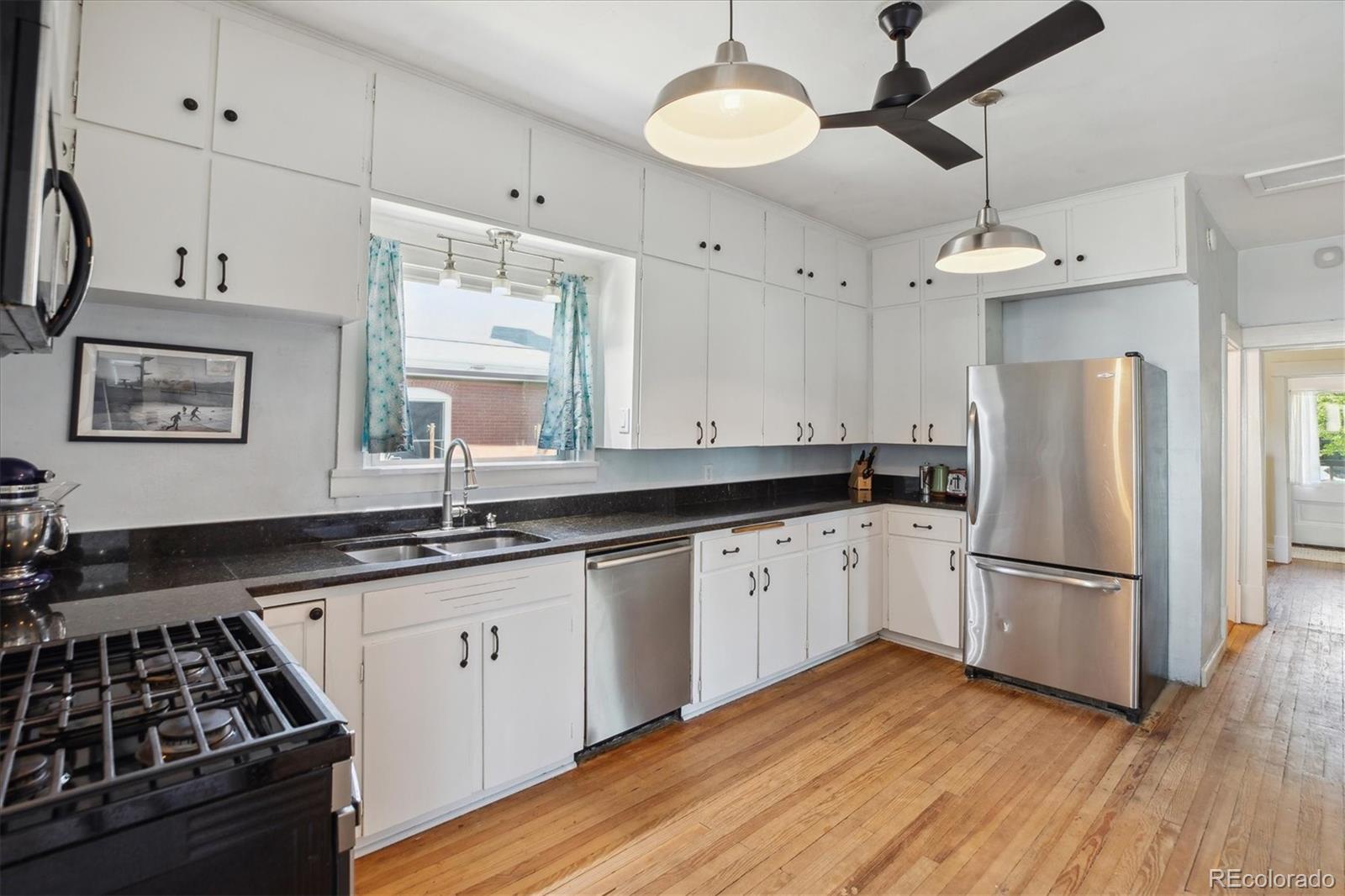 MLS Image #10 for 3725 s acoma street,englewood, Colorado