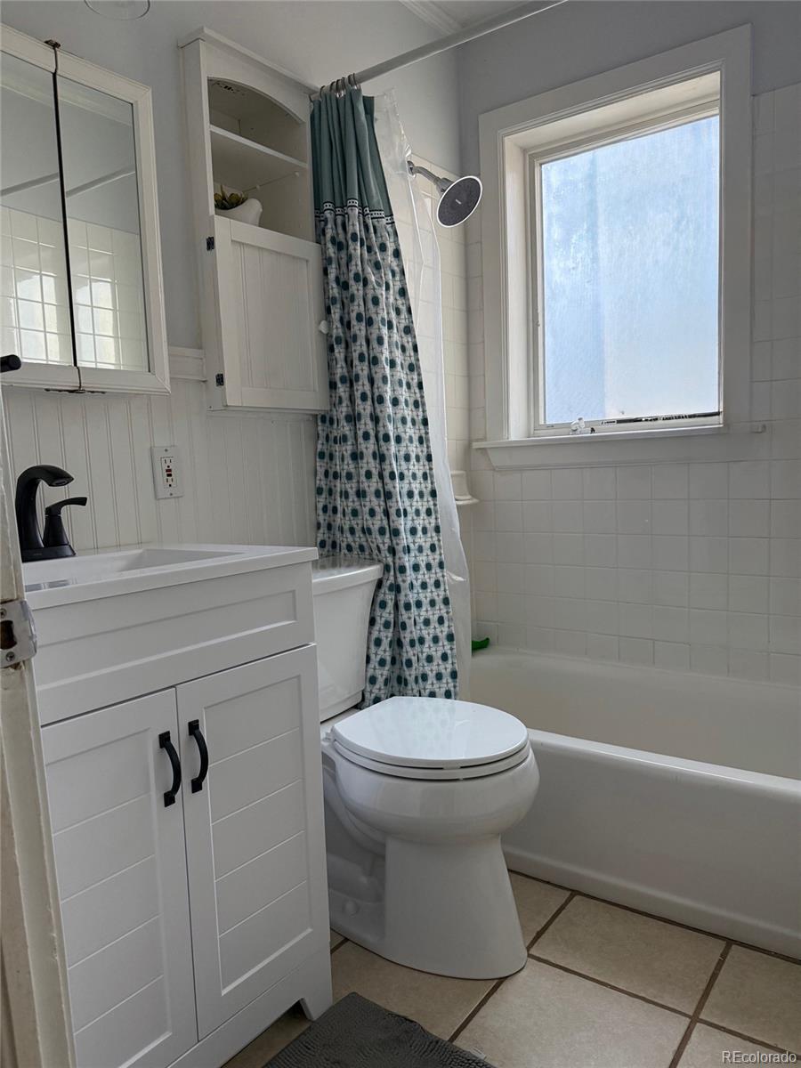 MLS Image #13 for 3725 s acoma street,englewood, Colorado