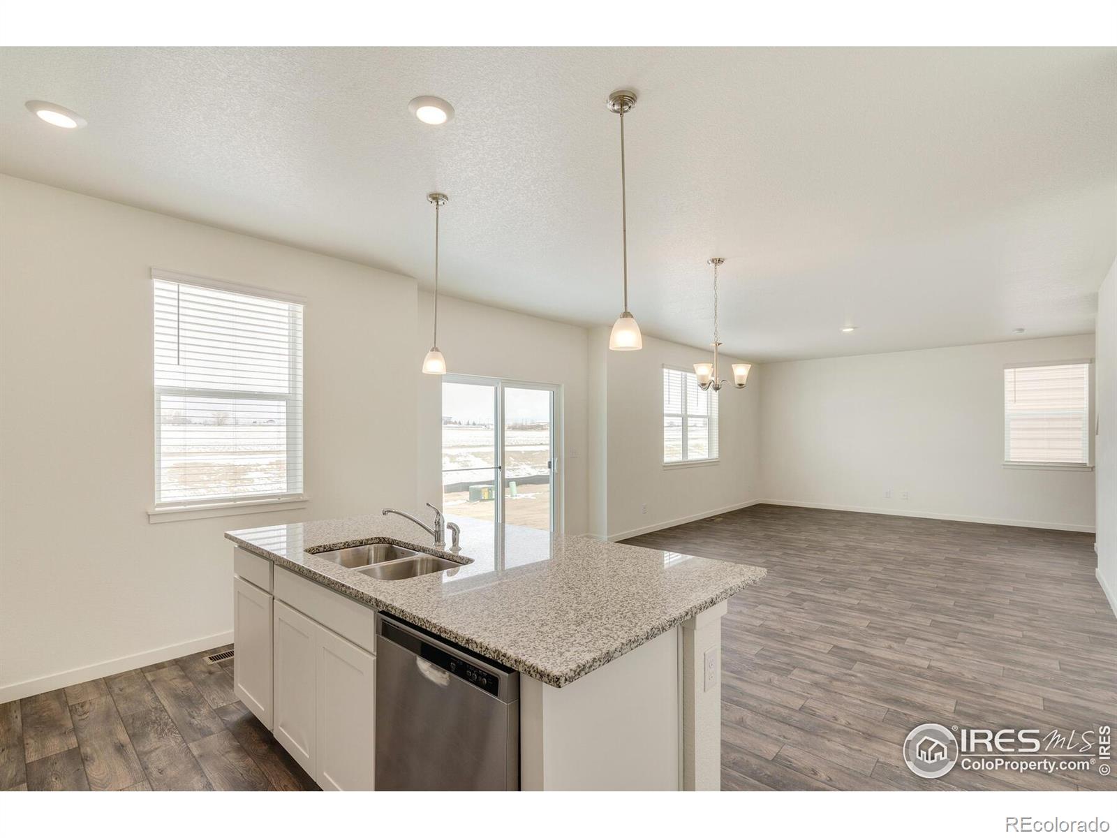 MLS Image #17 for 362  hummingbird lane,johnstown, Colorado