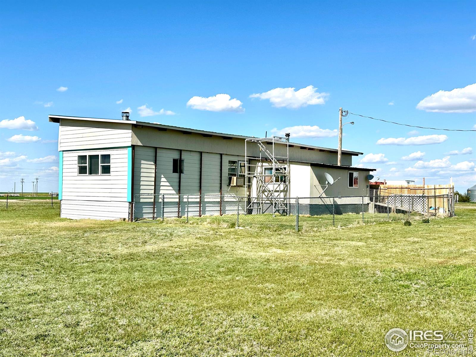 MLS Image #16 for 45908  county road 39 ,otis, Colorado