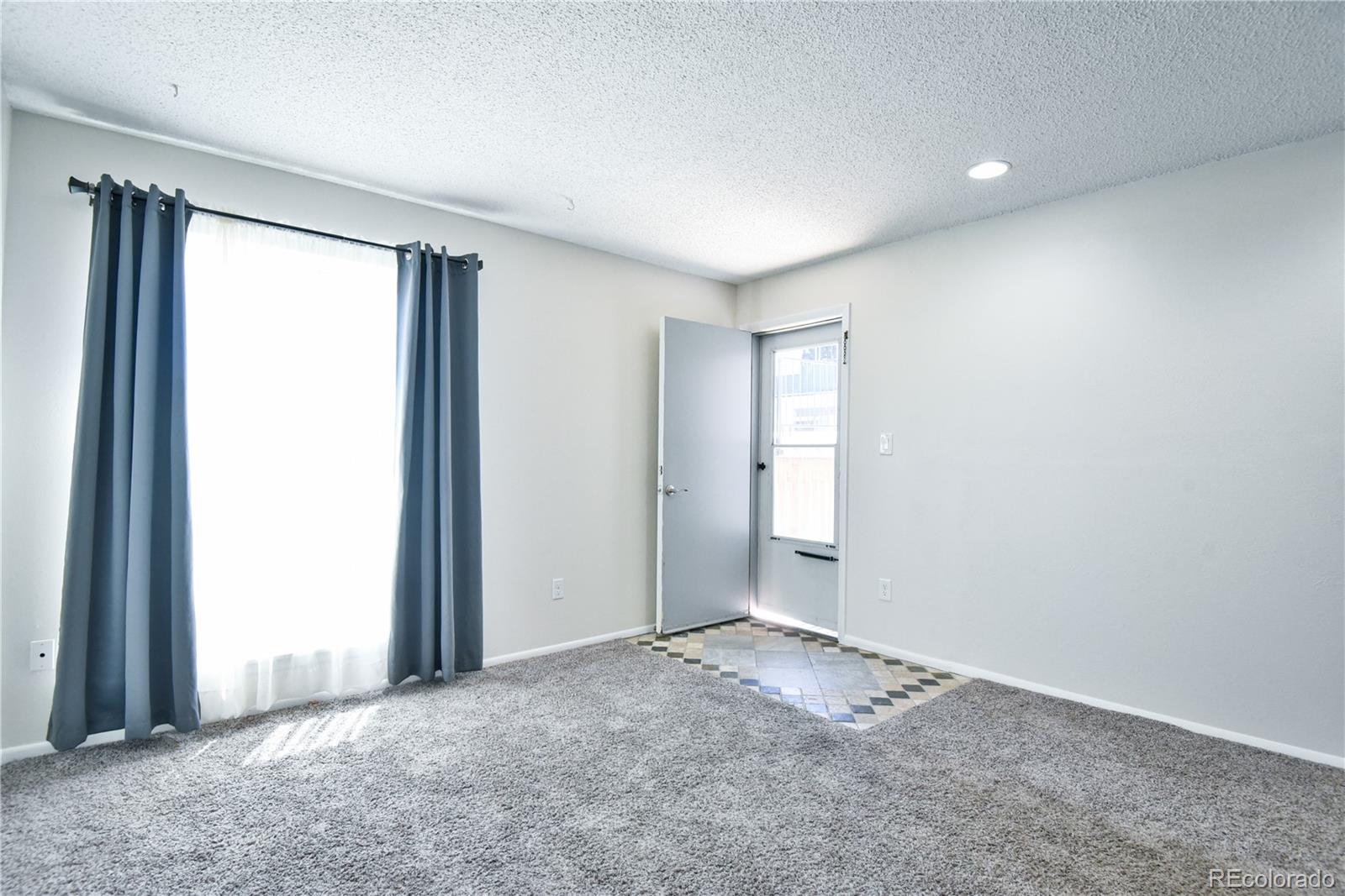 MLS Image #10 for 7185 s gaylord street,littleton, Colorado
