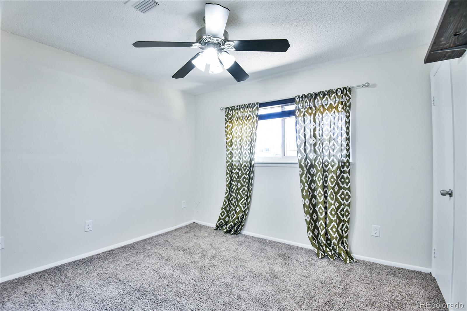 MLS Image #24 for 7185 s gaylord street,littleton, Colorado