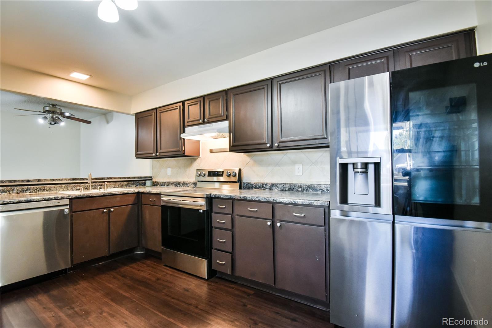 MLS Image #5 for 7185 s gaylord street,littleton, Colorado