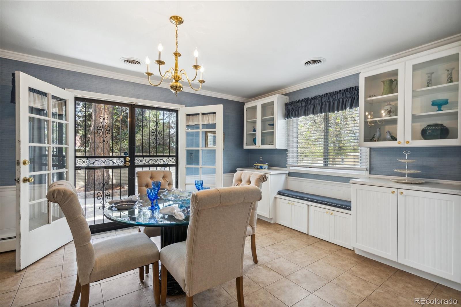 MLS Image #13 for 202  pine avenue,colorado springs, Colorado