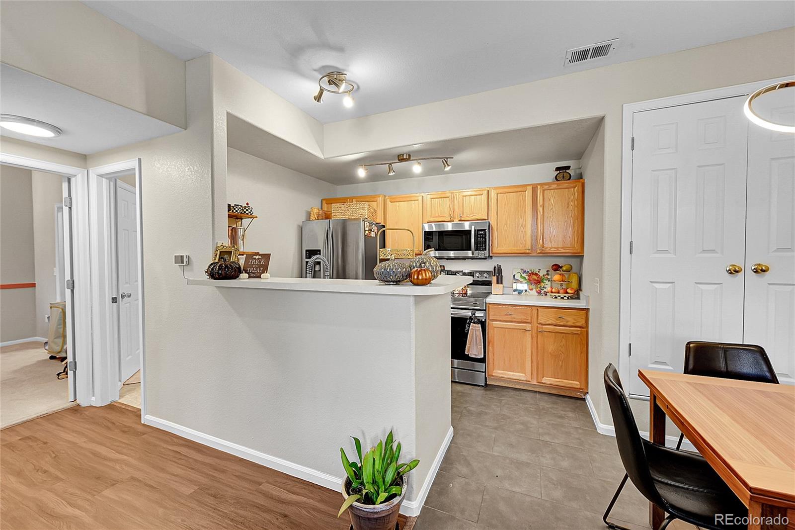 MLS Image #15 for 8371 s upham way 208,littleton, Colorado