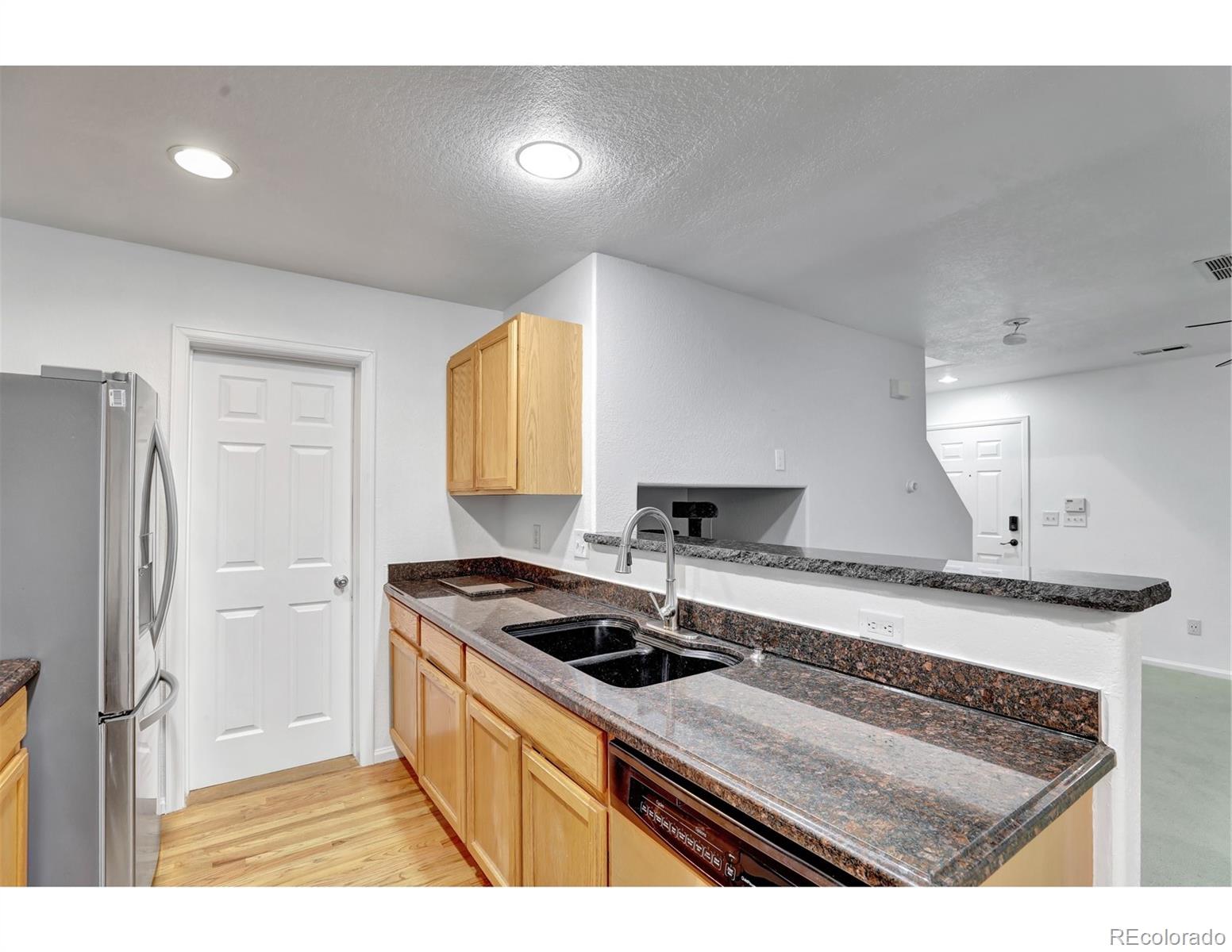 MLS Image #7 for 4347 w kenyon avenue,denver, Colorado