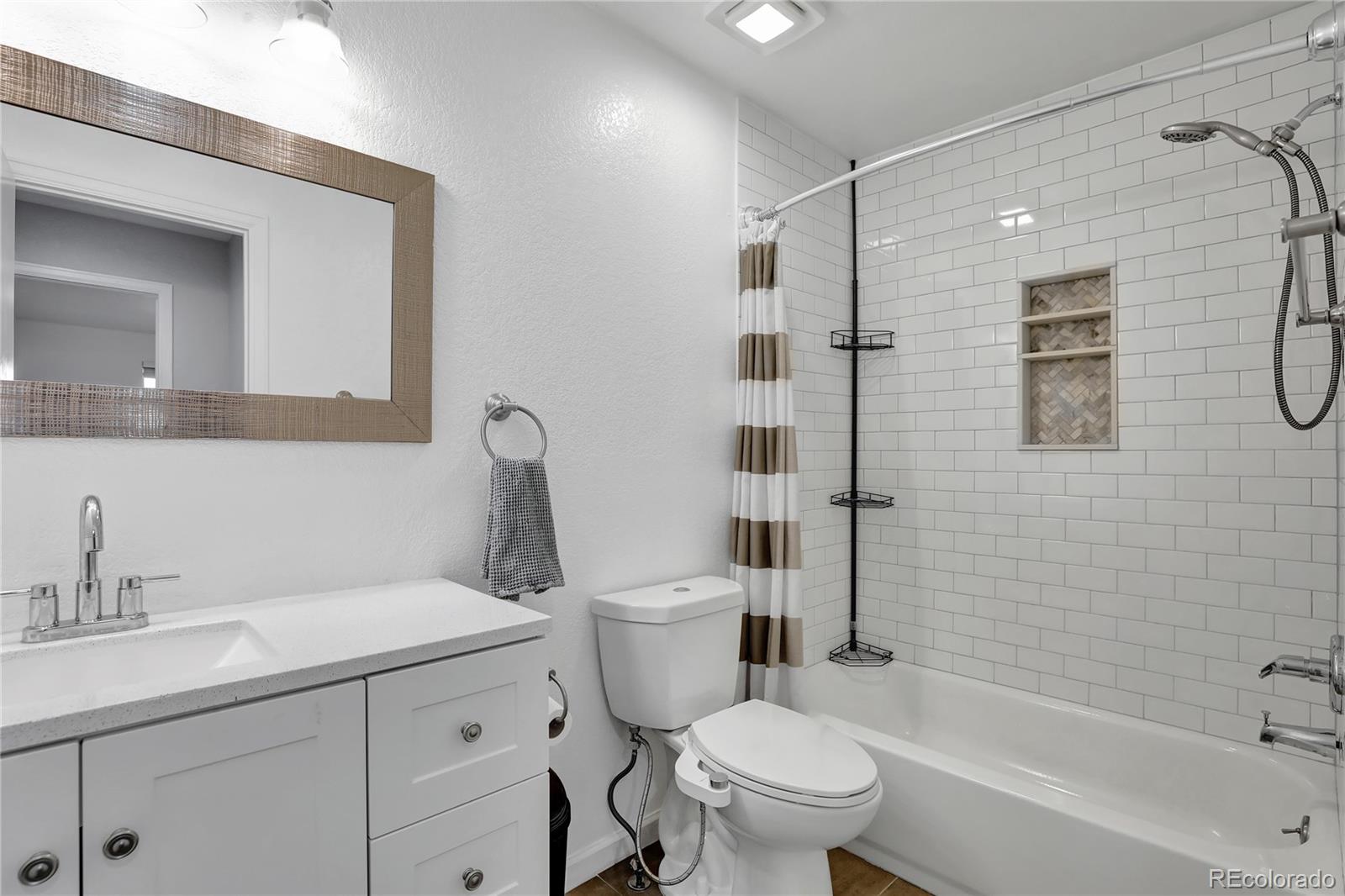 MLS Image #9 for 4347 w kenyon avenue,denver, Colorado
