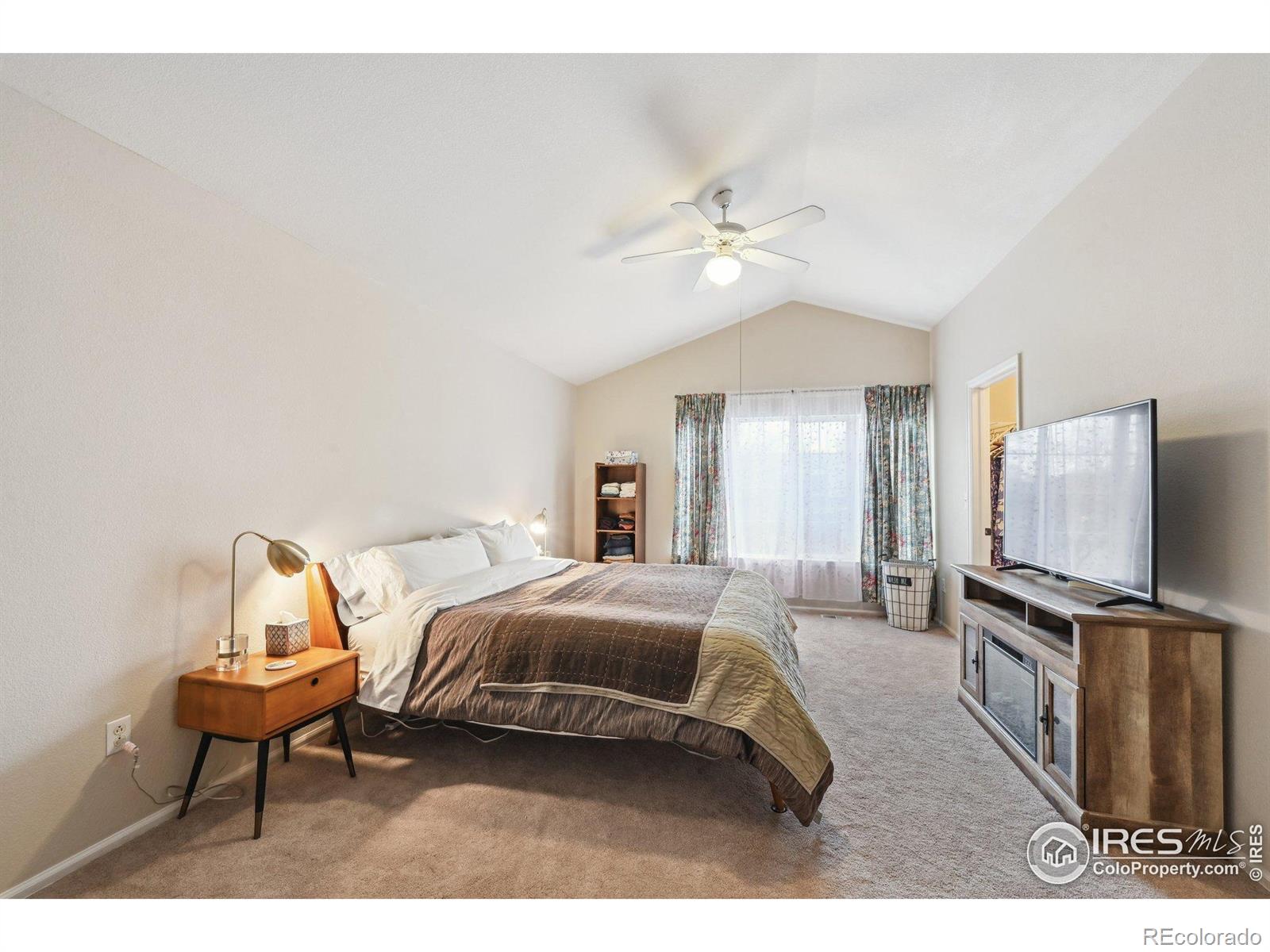 MLS Image #15 for 13106  elizabeth street,thornton, Colorado