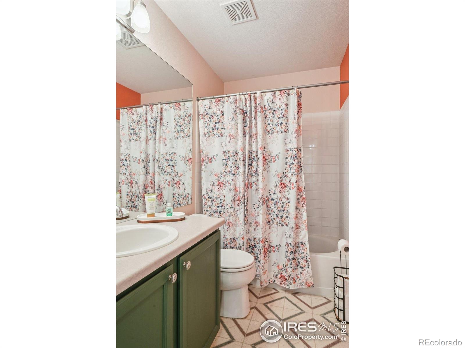 MLS Image #22 for 13106  elizabeth street,thornton, Colorado