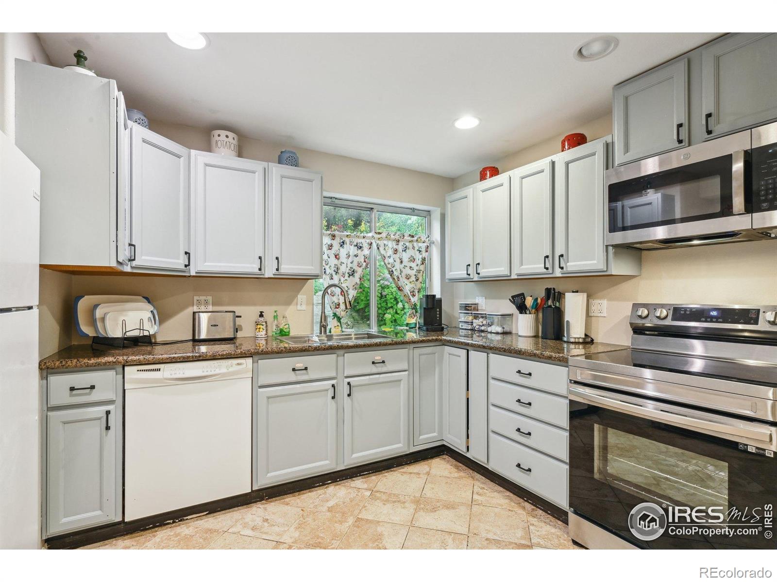 MLS Image #27 for 13106  elizabeth street,thornton, Colorado
