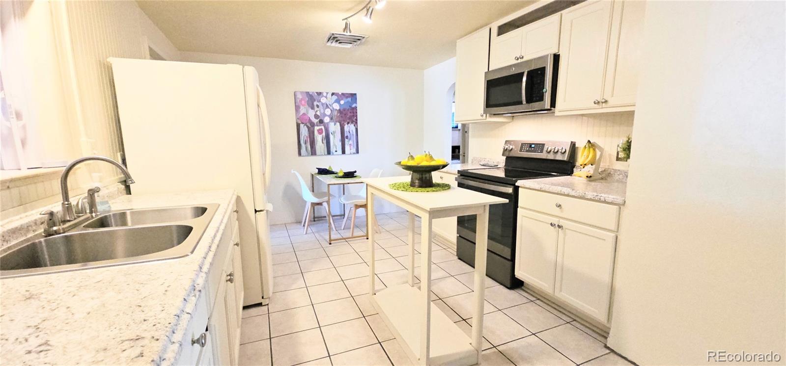 MLS Image #12 for 309  kenwood drive,pueblo, Colorado