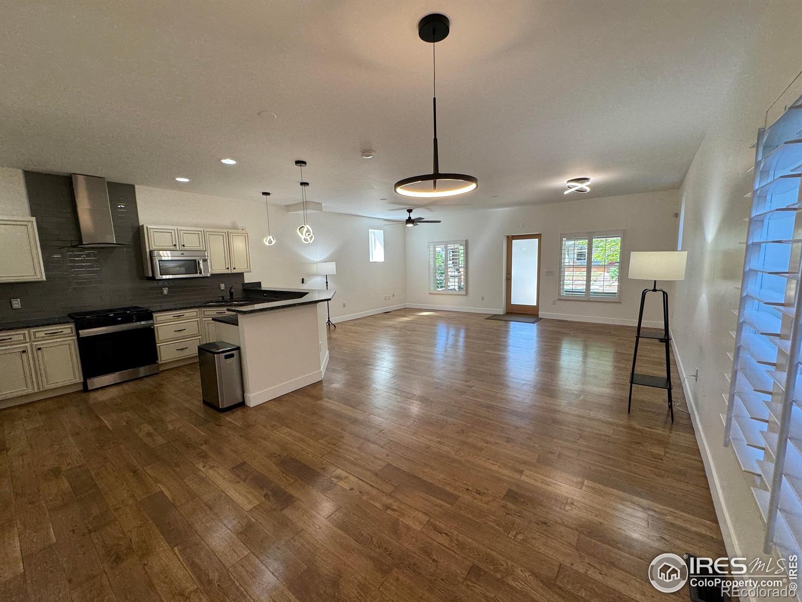 MLS Image #11 for 3440 w 33rd avenue,denver, Colorado
