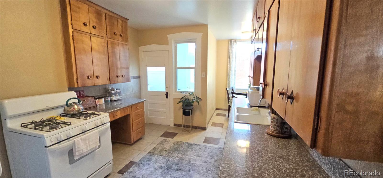 MLS Image #17 for 431  washington street,pueblo, Colorado