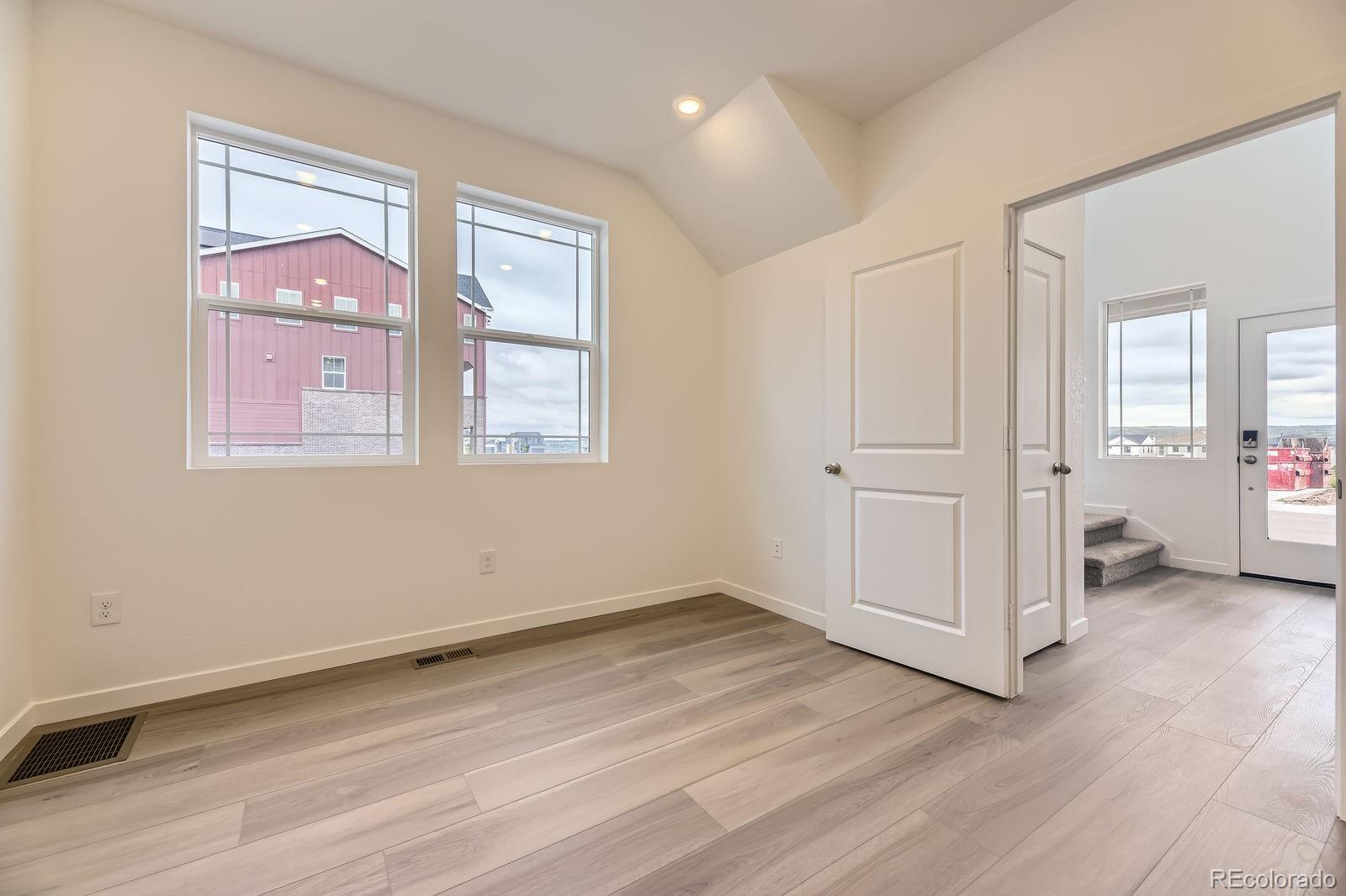 MLS Image #13 for 8846  waterleaf lane,littleton, Colorado