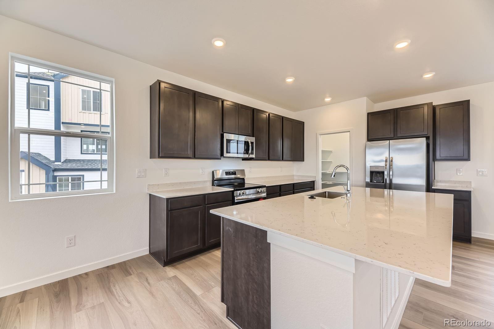 MLS Image #4 for 8846  waterleaf lane,littleton, Colorado