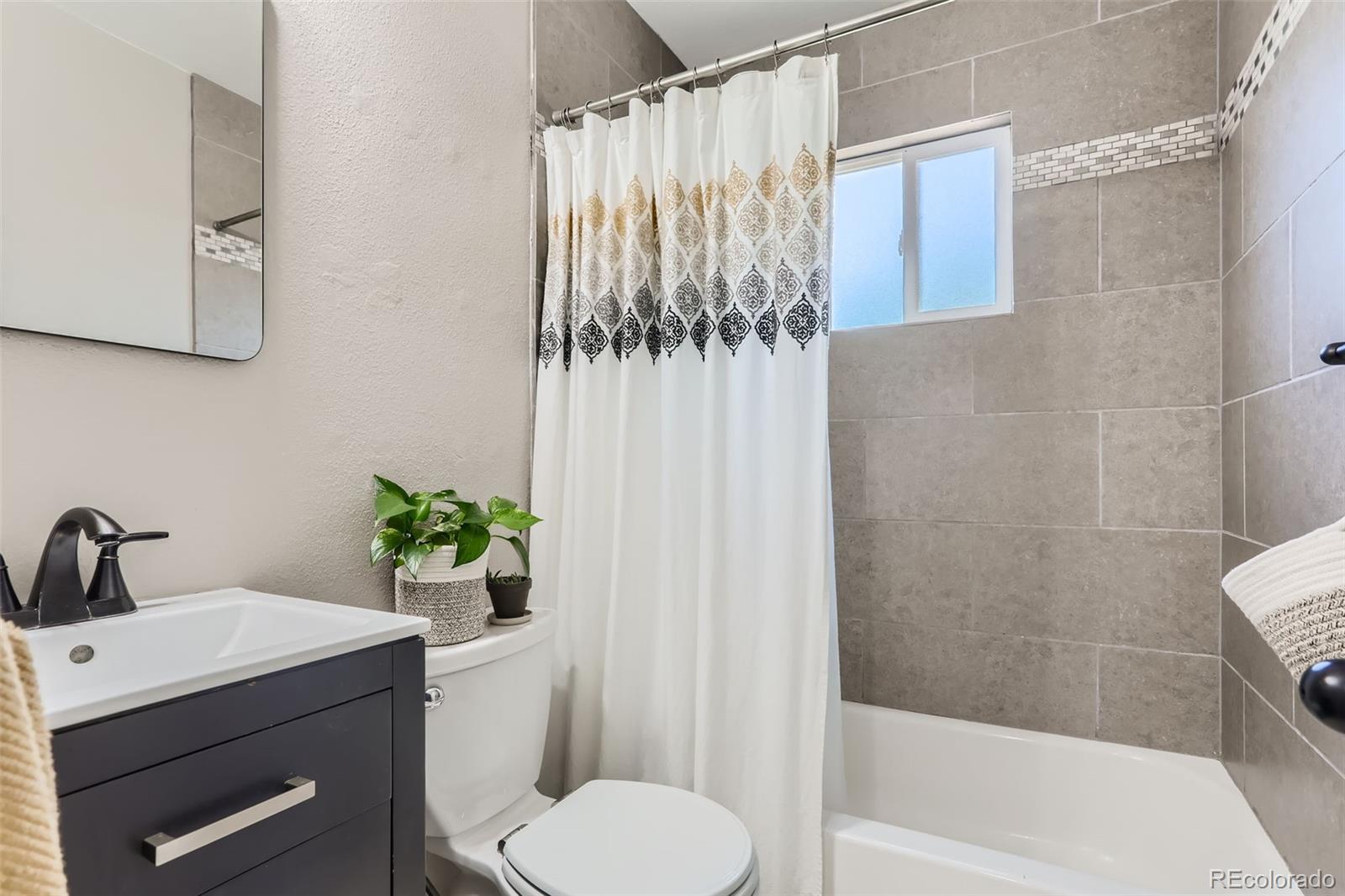 MLS Image #7 for 1171  syracuse street,denver, Colorado