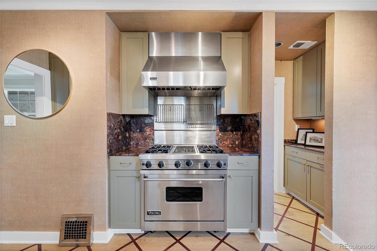 MLS Image #10 for 766  monroe street,denver, Colorado