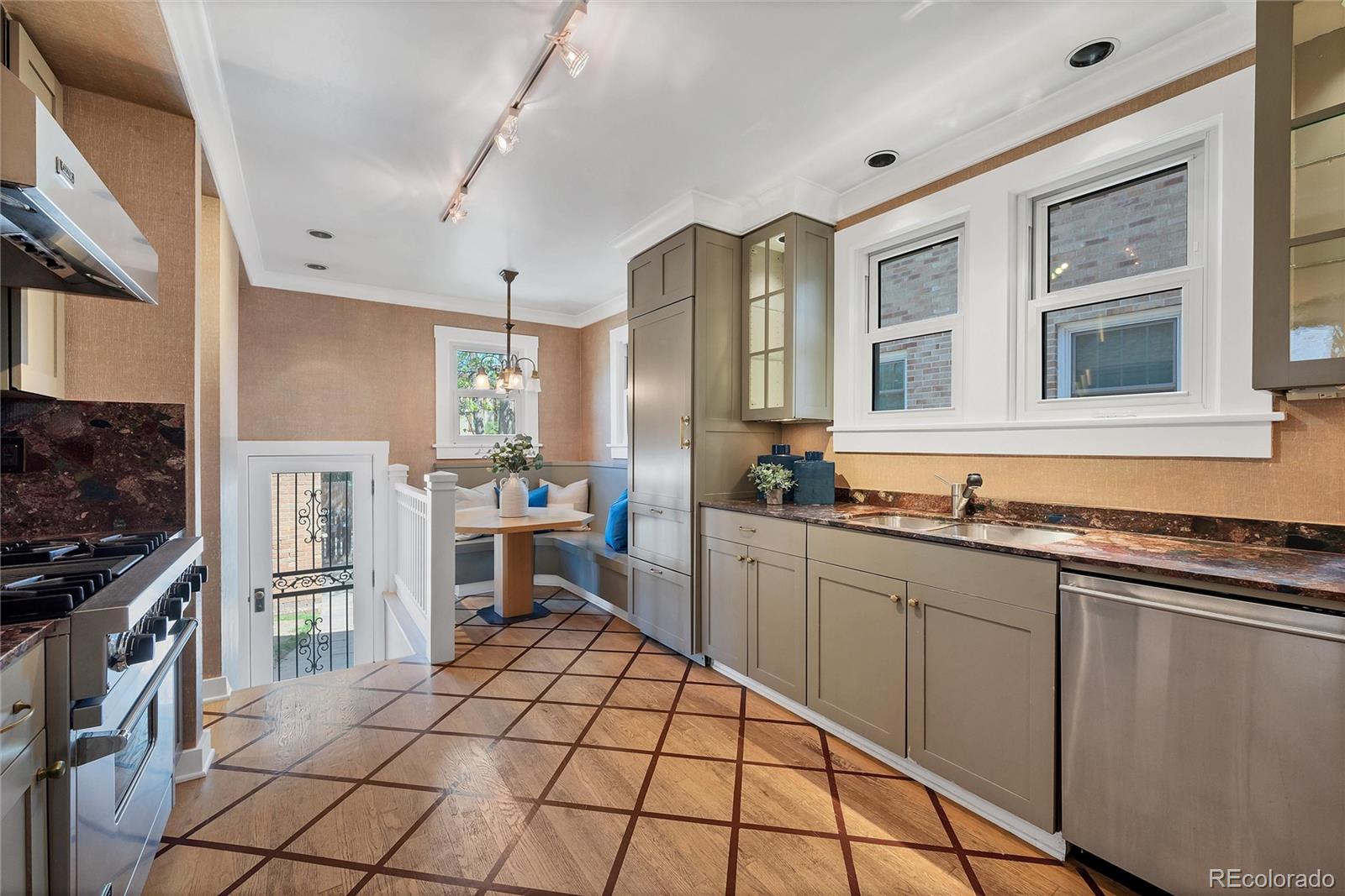 MLS Image #6 for 766  monroe street,denver, Colorado