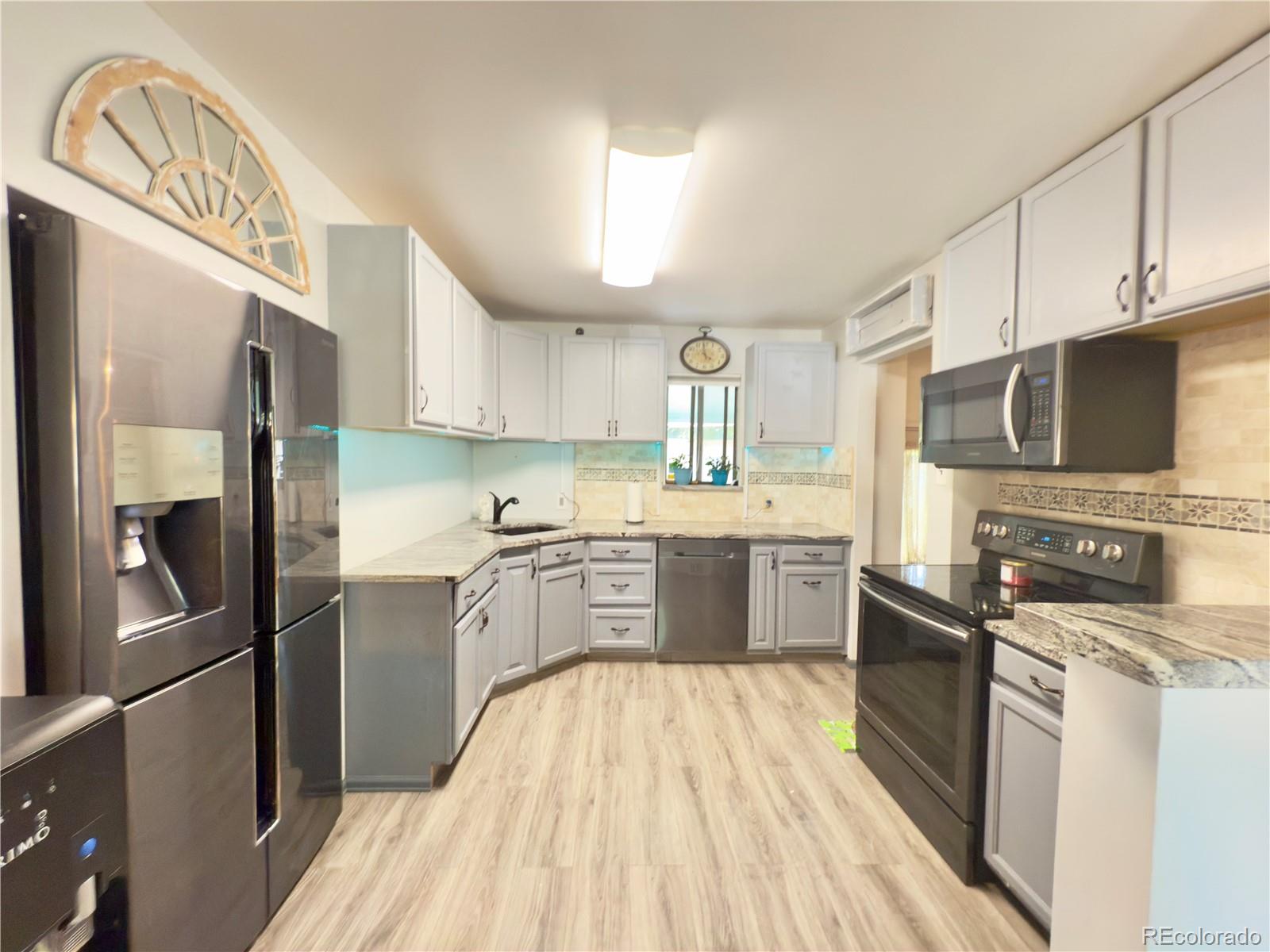 MLS Image #6 for 7831  niagara street,commerce city, Colorado