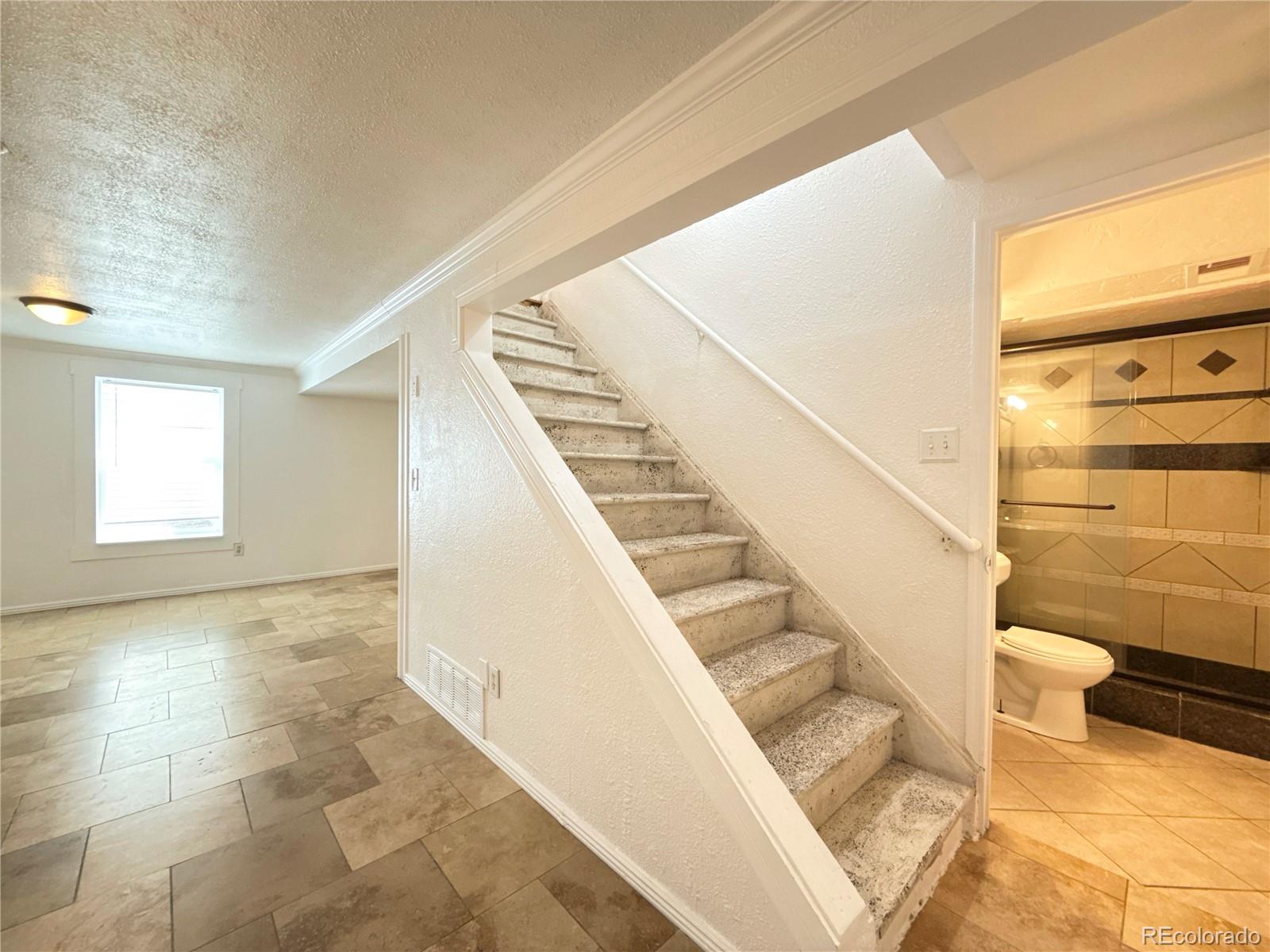 MLS Image #15 for 17212 e oberlin place,aurora, Colorado