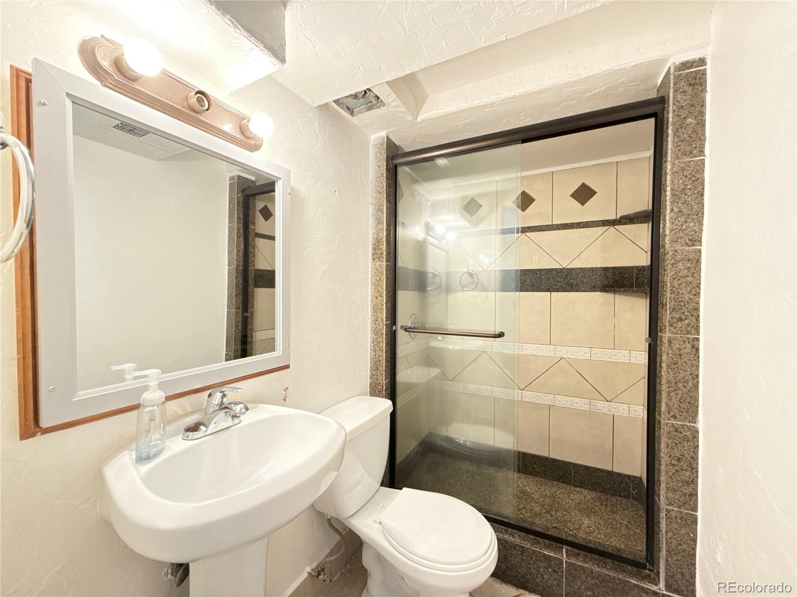 MLS Image #16 for 17212 e oberlin place,aurora, Colorado