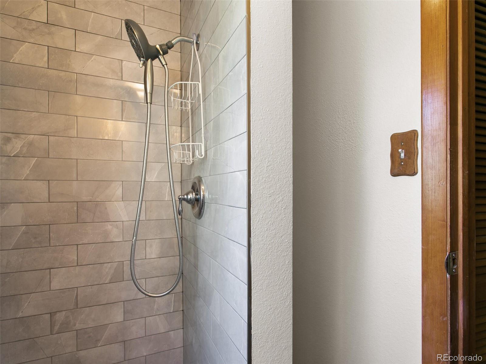 MLS Image #22 for 207  short place,louisville, Colorado
