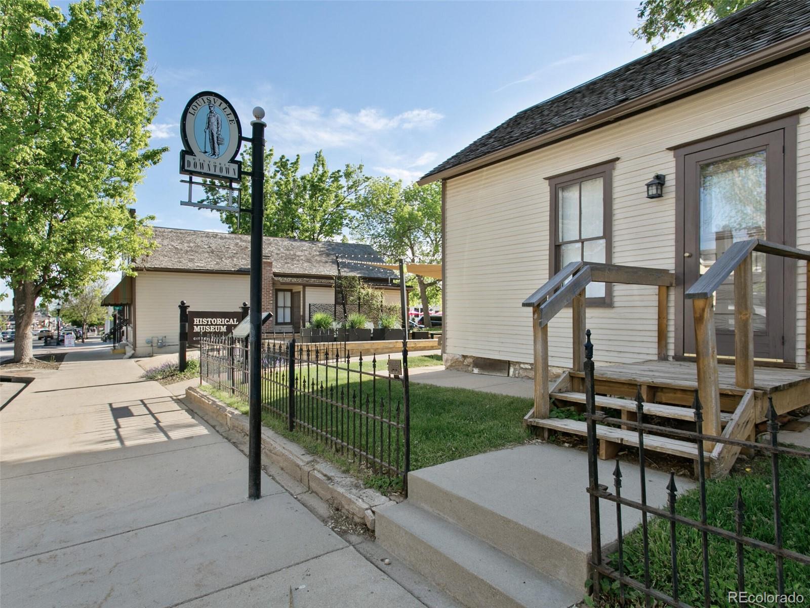 MLS Image #36 for 207  short place,louisville, Colorado