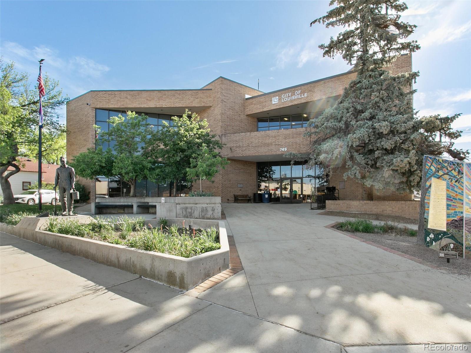MLS Image #38 for 207  short place,louisville, Colorado