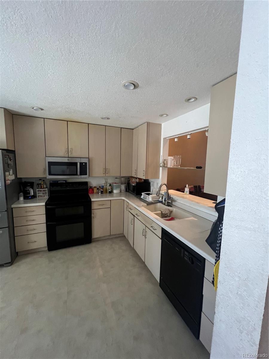 MLS Image #10 for 14141 e baltic place,aurora, Colorado