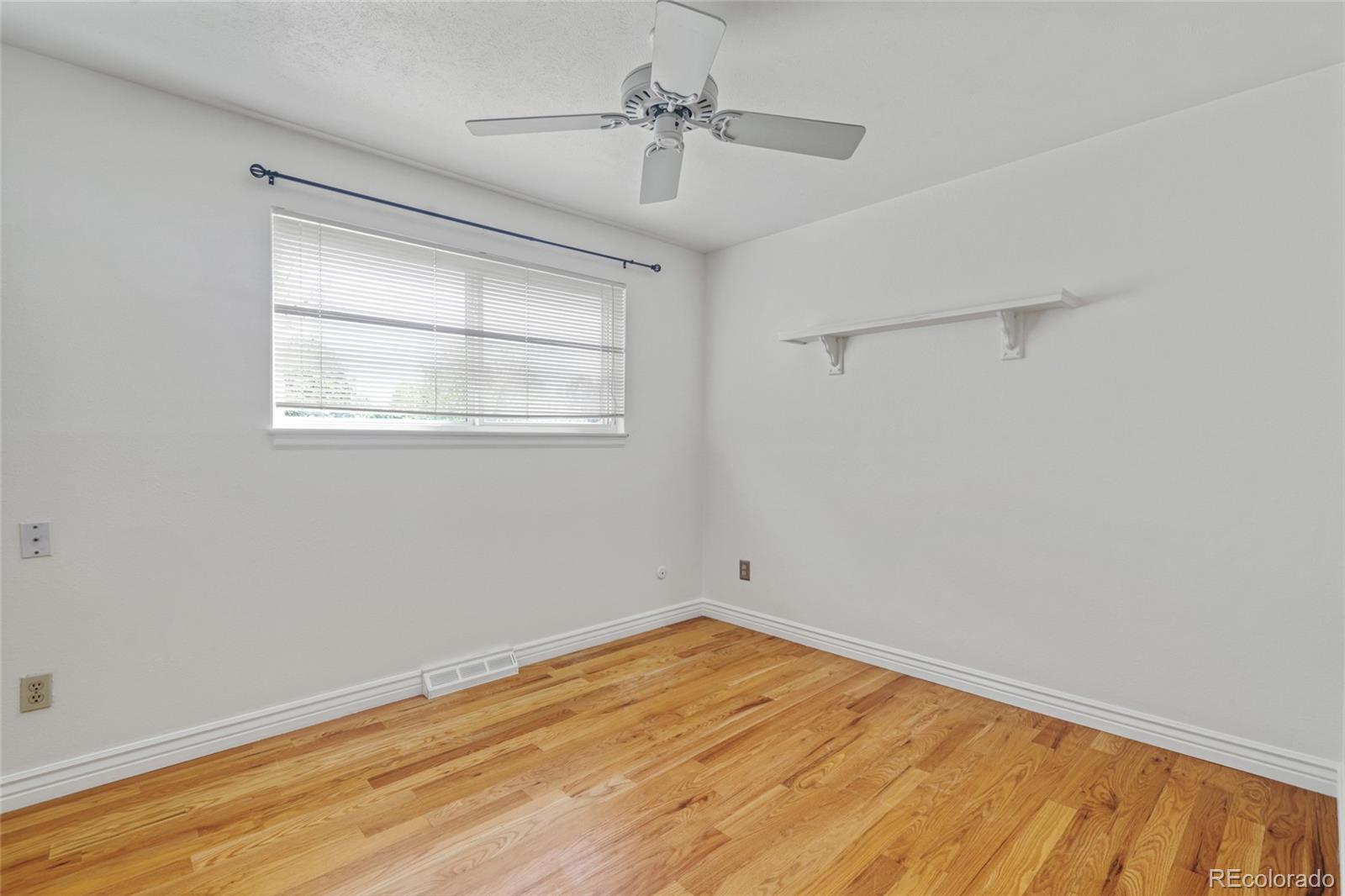MLS Image #21 for 1590 s macon street,aurora, Colorado